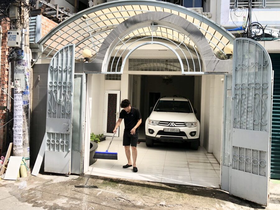 Nhà chính chủ hẻm xe hơi vào luôn trong nhà Nguyễn Thị Huỳnh, P.8, Phú Nhuận