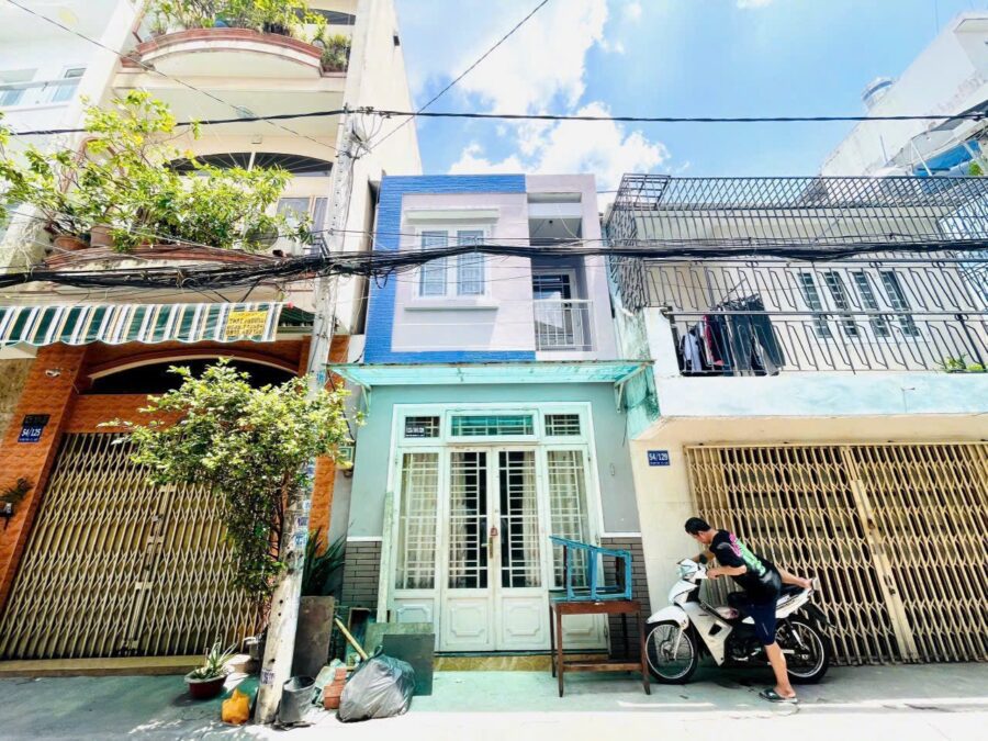Hàng Hiếm Đường 7m có lề khu Phan Xích Long. P3. Q Bình Thạnh