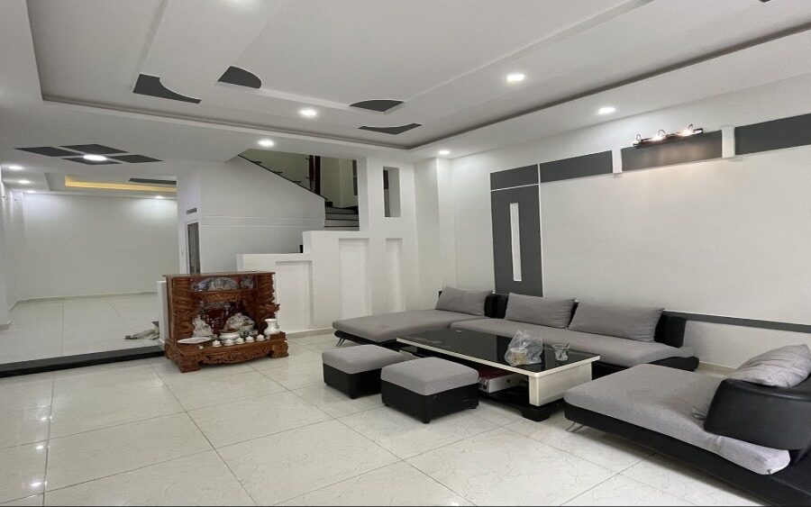 Nhà xây mới đẹp hẻm xe hơi đường Hoàng Hoa Thám, P.6, Bình Thạnh