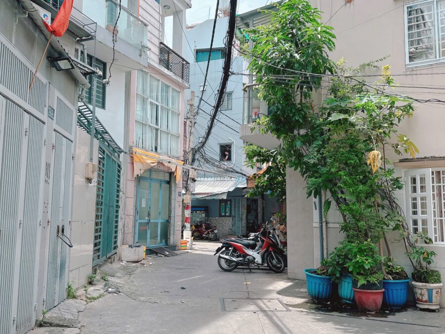 Ông chú cần bán nhà chữa bệnh, Huỳnh Văn Bánh, P11, Phú Nhuận
