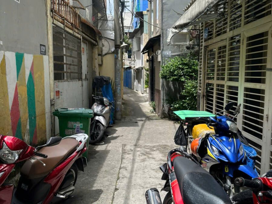 Nhà Trần Kế Xương, P.7, Phú Nhuận - 3 phòng ngủ sang tên ngay