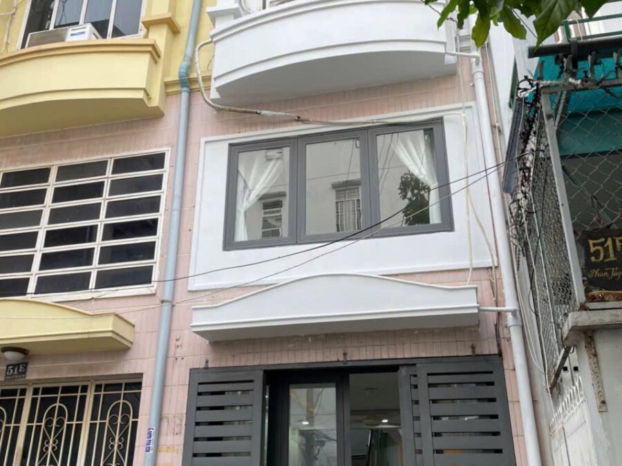 Nhà 4 tầng mặt tiền đường Phan Tây Hồ, Q.Phú Nhuận