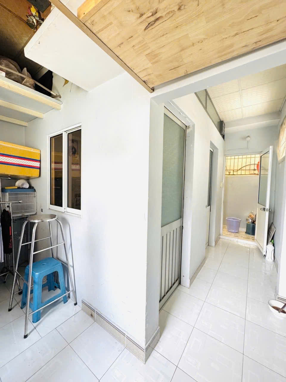 z6950233050043_023cd769f28d934e923aec792bc6b7cb