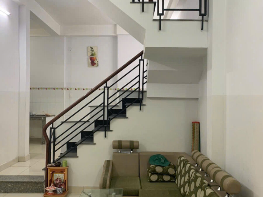 Nhà hẻm Nơ Trang Long, phường 11, quận Bình Thạnh (phường Bình Lợi Trung)