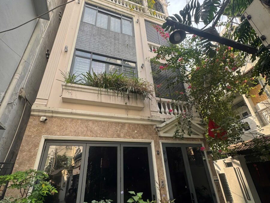 Nhà hẻm xe tải - Hoàng Văn Thụ P8 Phú Nhuận - 13tỷ